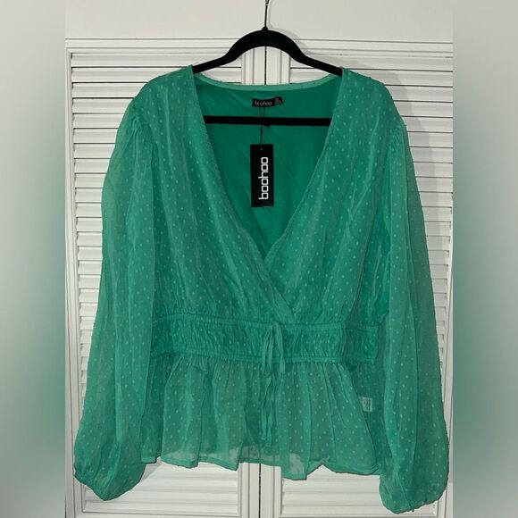 Boohoo Plus Shirred Waist Dobby‎ Peplum Emerald Top Size 18 - Picture 1 of 10